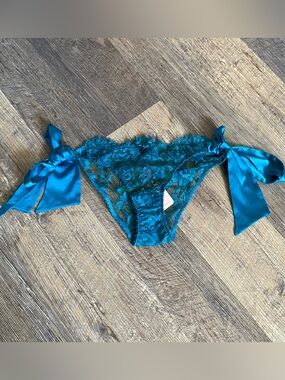 Agent Provocateur Teal Blue Fairy Lace Side Tie Ribbon Underwear NWT S/M